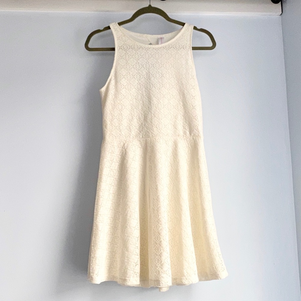 Lace Keyhole Back Dress